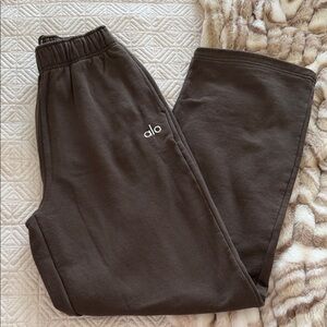 Brown Alo Women’s Sweatpants size M